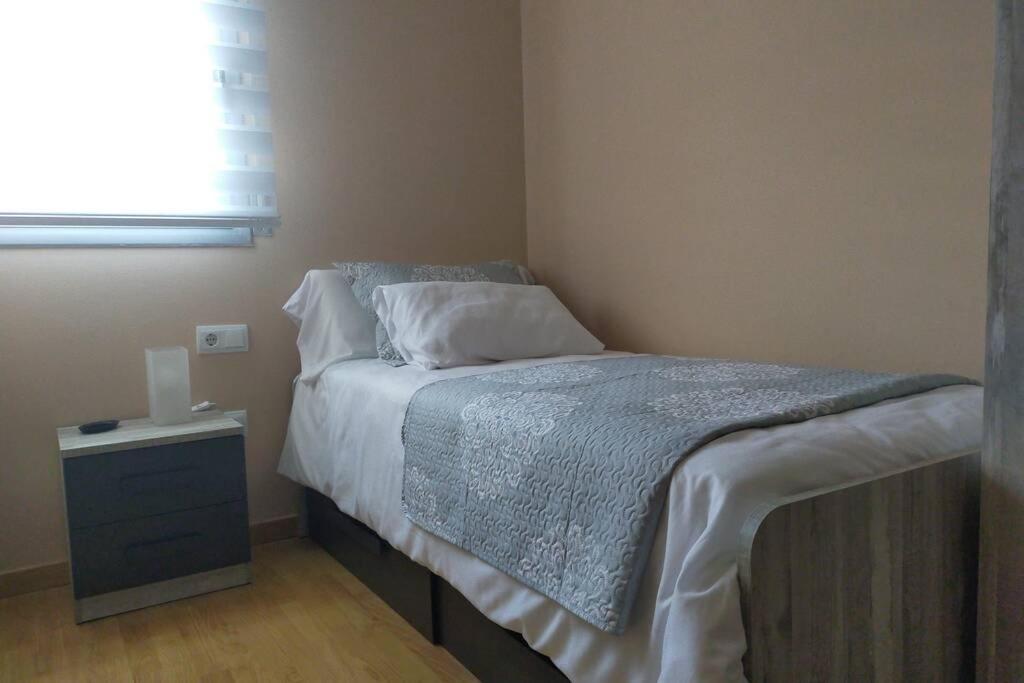 Apartamento Para 5 Personas Frente Al Mar Con Piscina Y Parking Cubelles Eksteriør bilde