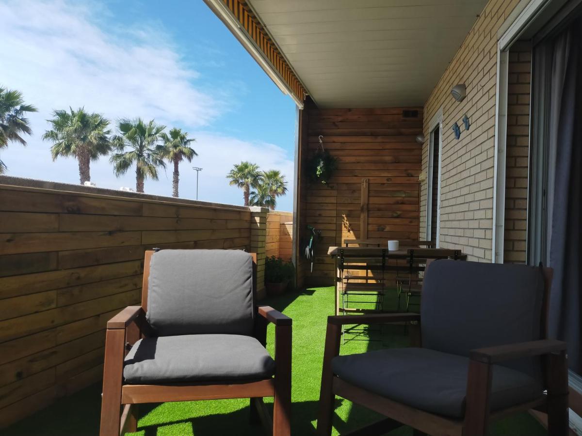Apartamento Para 5 Personas Frente Al Mar Con Piscina Y Parking Cubelles Eksteriør bilde